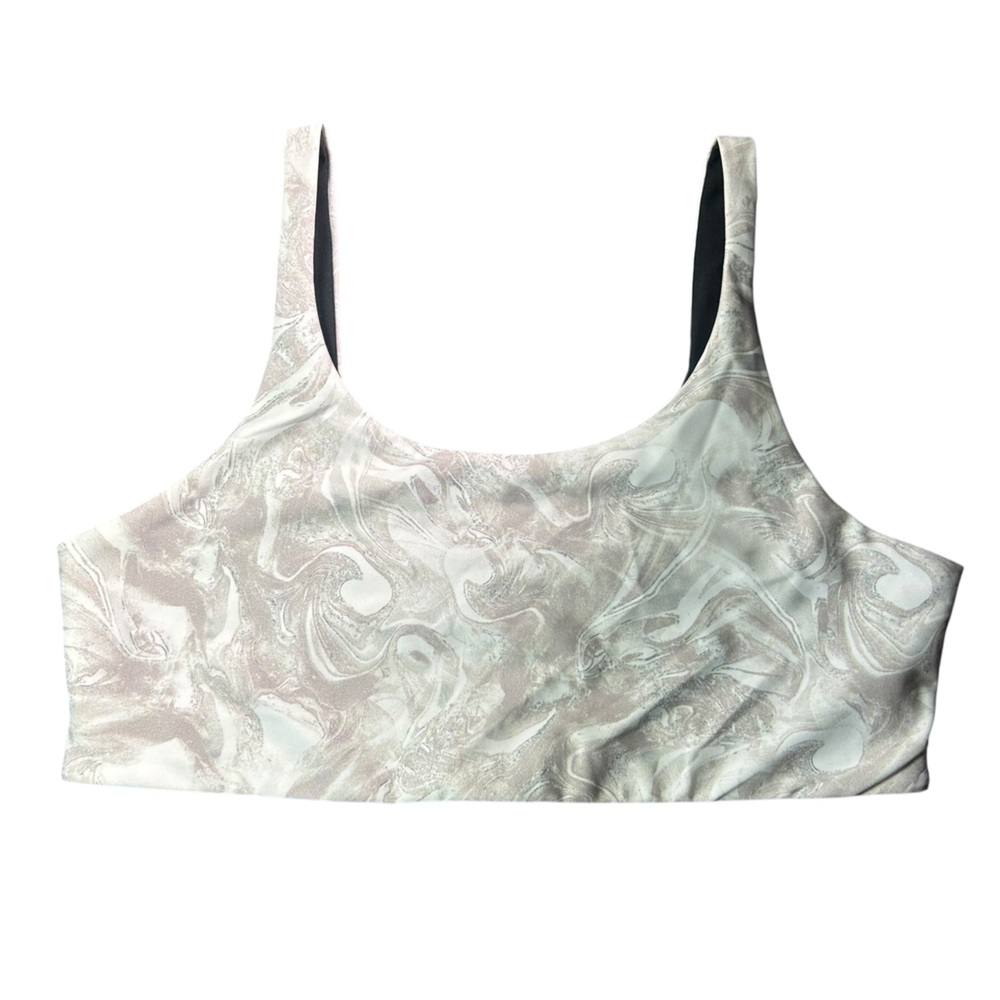 BECCO color swirl Wirefree pull on color swirl yoga Pilates sports bra sz L NWOT